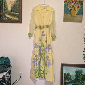 VTG Yellow Iris 70s Maxi Dress Cottagecore